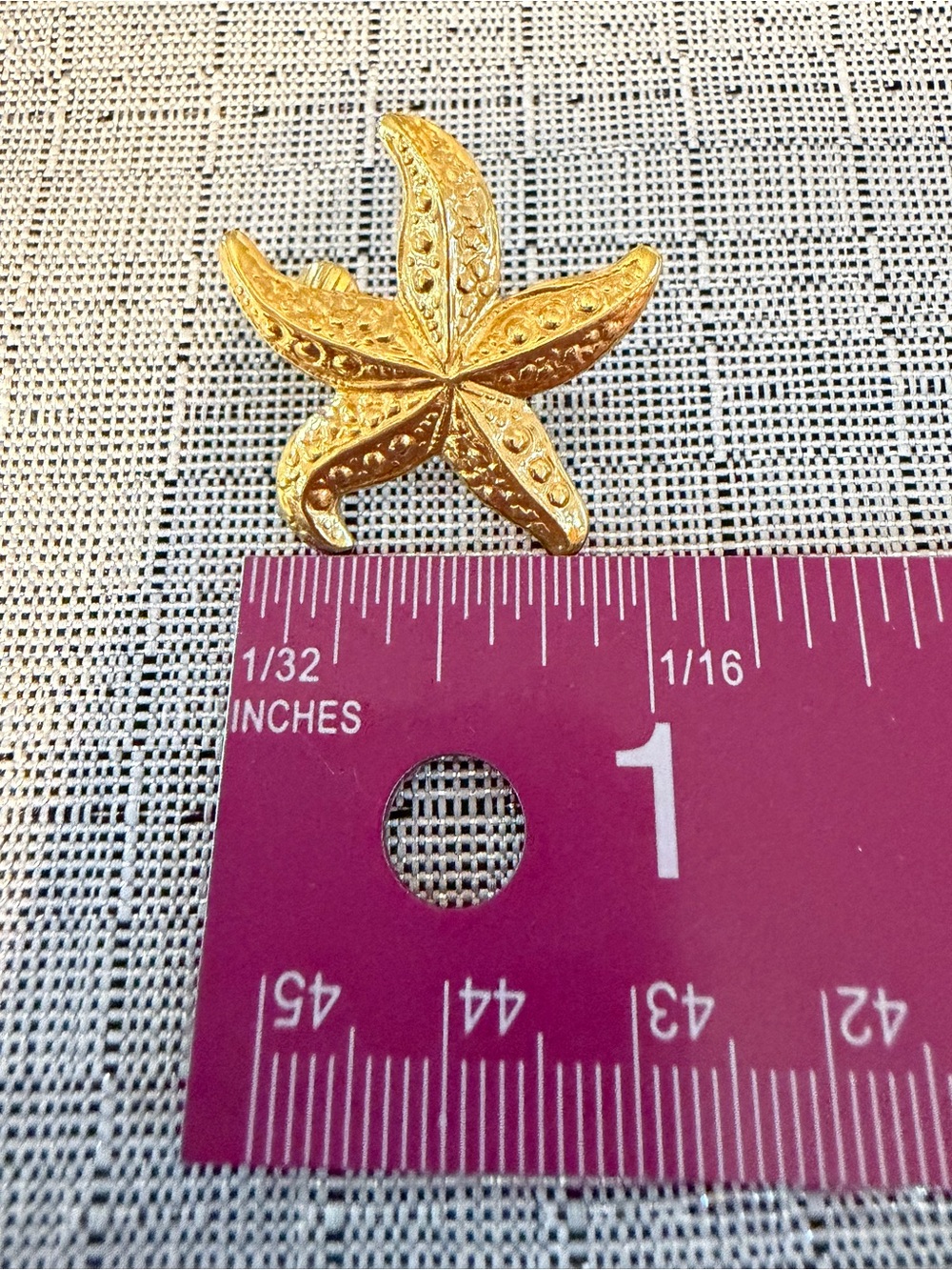 Gold Starfish Pin with Clip-on Earrings - Picture 6 of 6